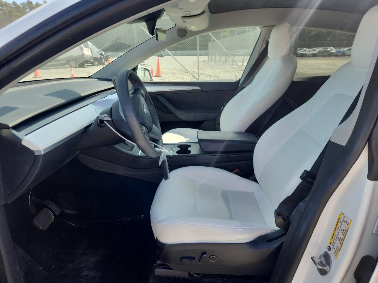 2023 Tesla Model Y VIN: 7SAYGDEE9PF610603 Lot: 72062605