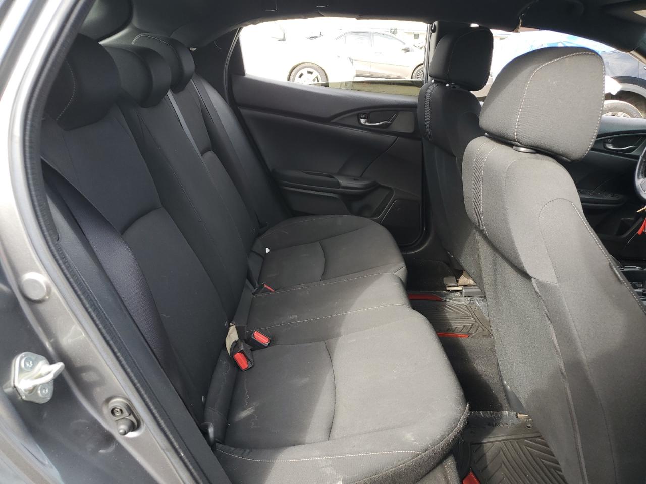 2018 Honda Civic Sport VIN: SHHFK7H42JU410577 Lot: 81250565