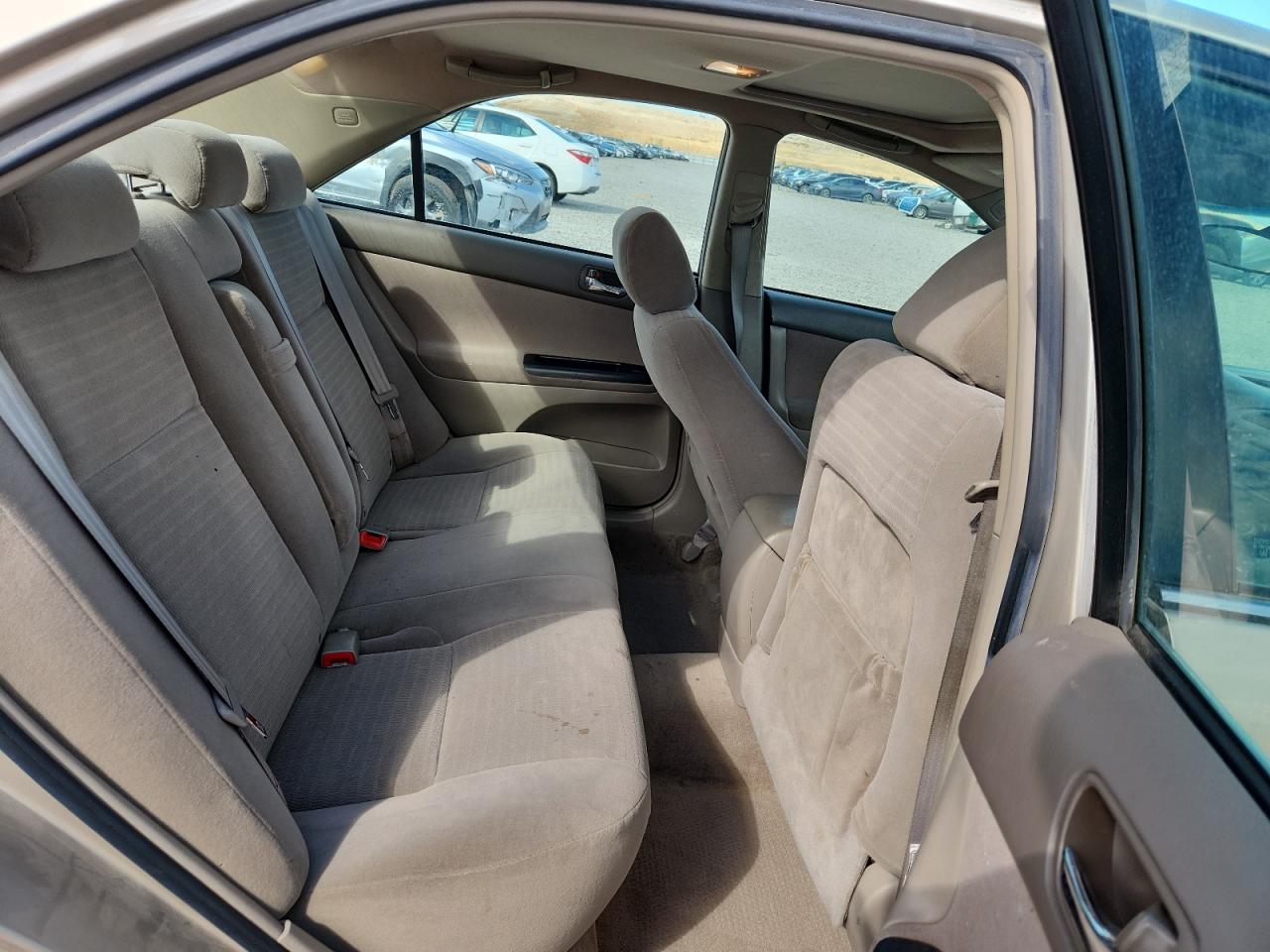 2005 Toyota Camry Le VIN: 4T1BF30K05U098890 Lot: 84287025