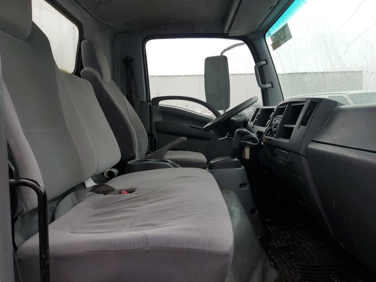 2016 Isuzu Npr Hd - Expeditor Truck VIN: 54DC4W1B5GS807421 Lot: 82025805