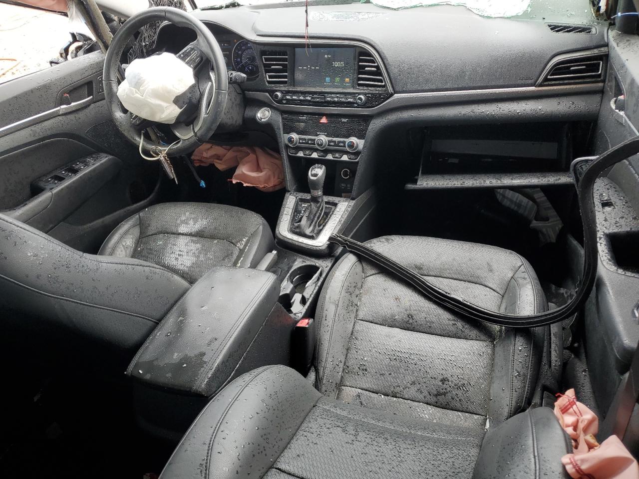 2019 Hyundai Elantra Sel VIN: 5NPD84LF4KH400120 Lot: 81838305