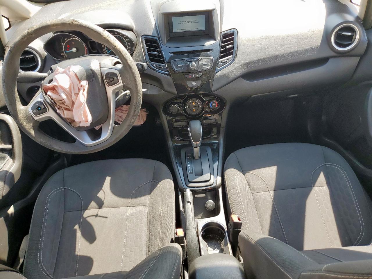 2019 Ford Fiesta Se VIN: 3FADP4BJ6KM149660 Lot: 81956295