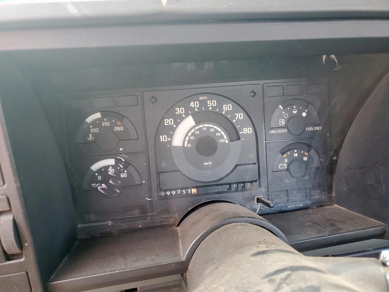 1988 Chevrolet Gmt-400 C1500 VIN: 1GCDC14Z2JZ256600 Lot: 84237755