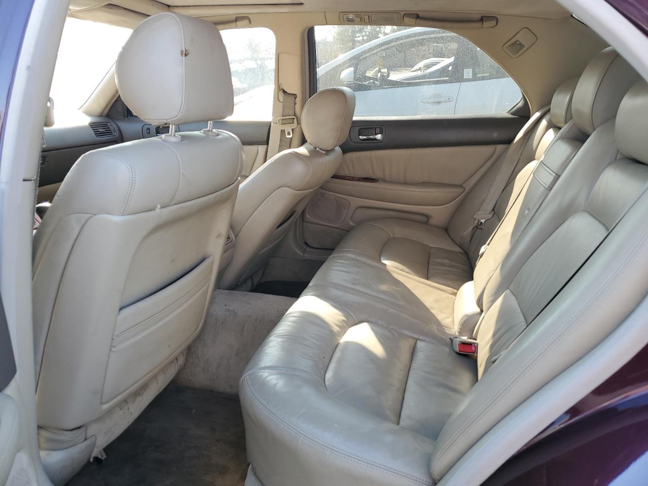 1998 Lexus Ls 400 VIN: JT8BH28F5W0114444 Lot: 81856275