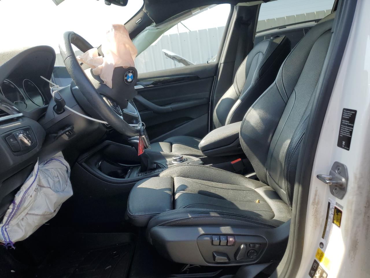 2018 BMW X1 xDrive28I VIN: WBXHT3C32J5L30957 Lot: 71973375