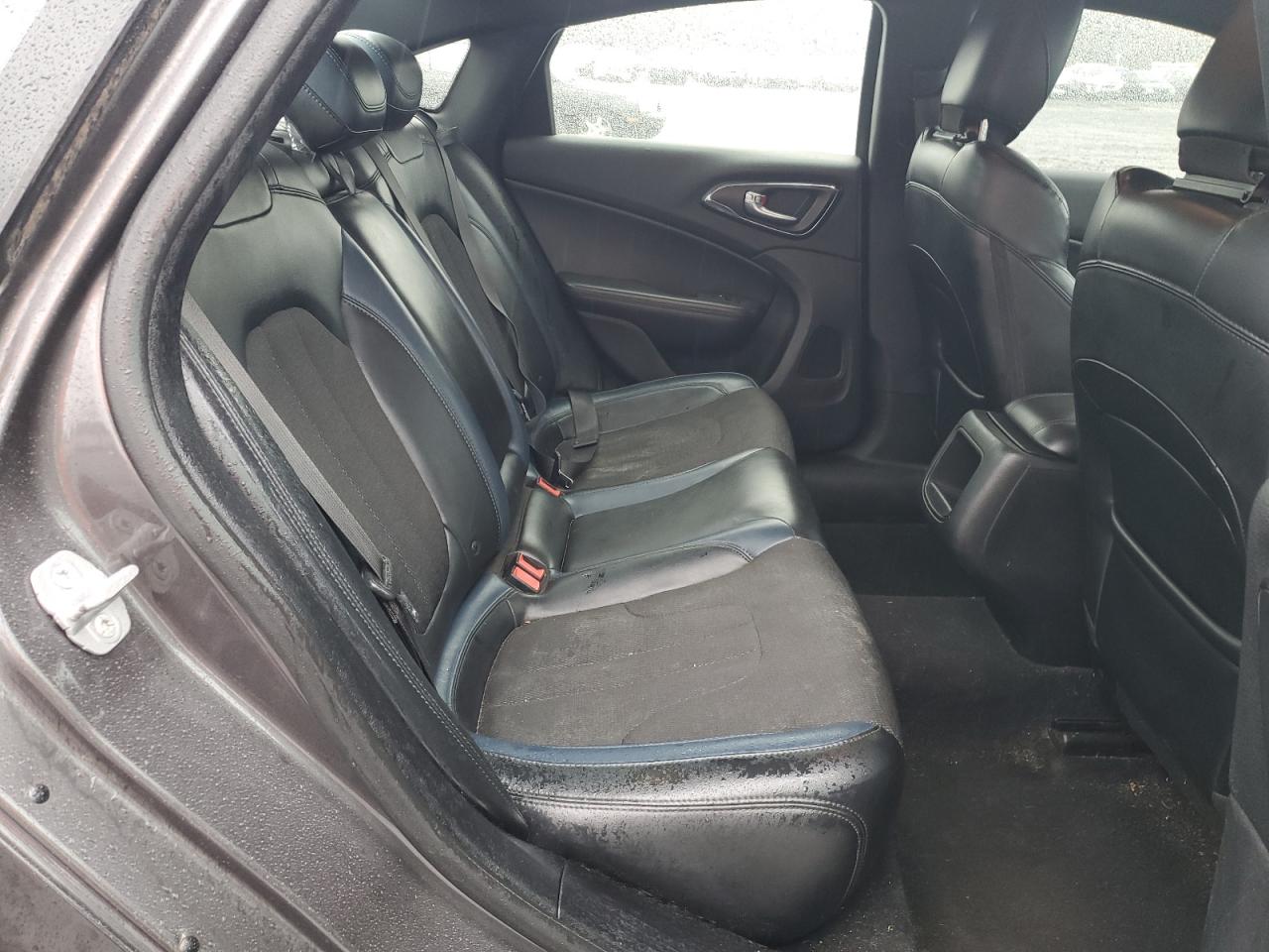 2015 Chrysler 200 S VIN: 1C3CCCBG9FN516342 Lot: 81890515