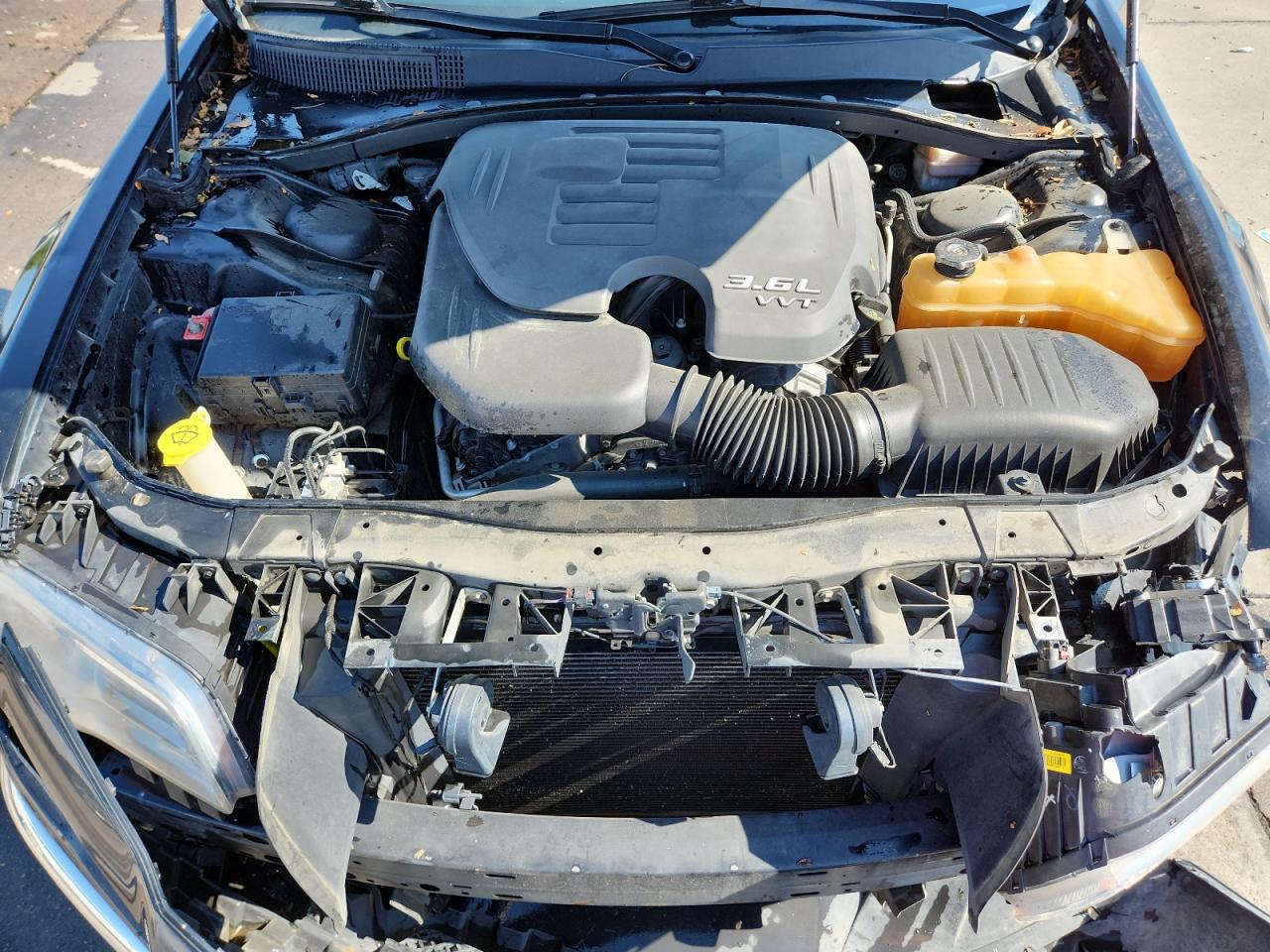 2012 Chrysler 300 Limited VIN: 2C3CCACG4CH251112 Lot: 71249515