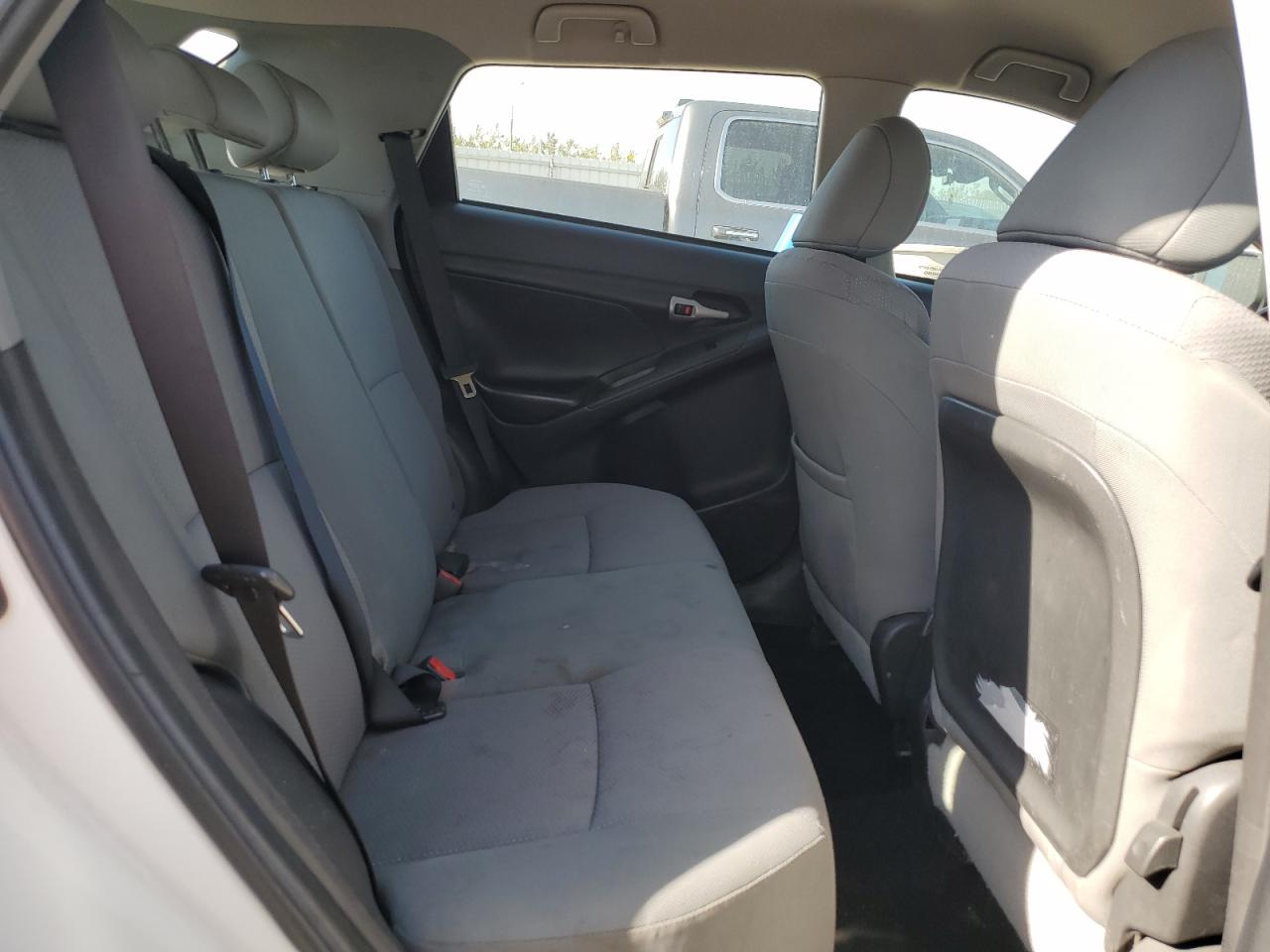 2010 Toyota Corolla Matrix S VIN: 2T1KE4EE4AC031023 Lot: 70636495