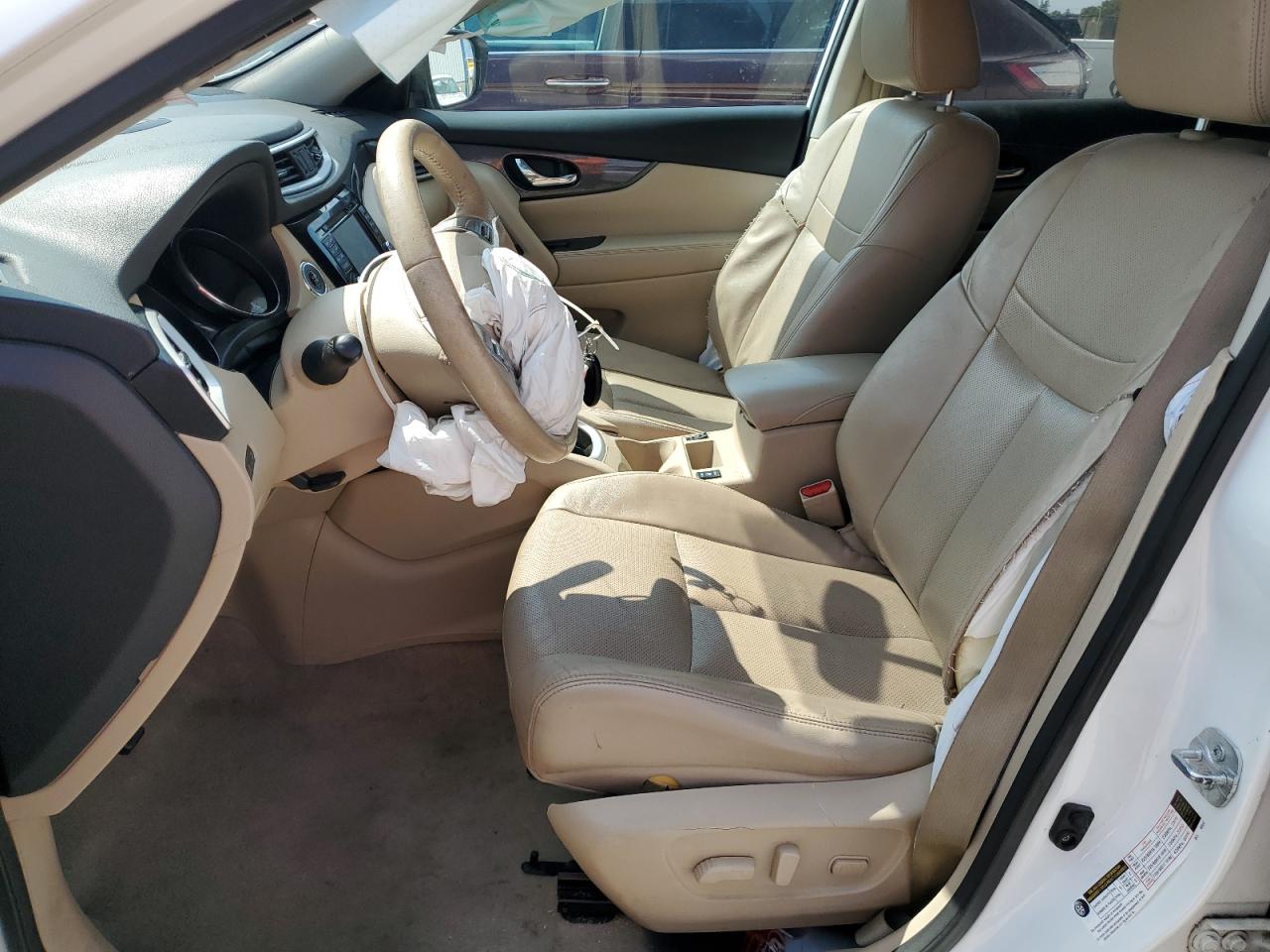 2015 Nissan Rogue S VIN: 5N1AT2MTXFC860857 Lot: 80014305