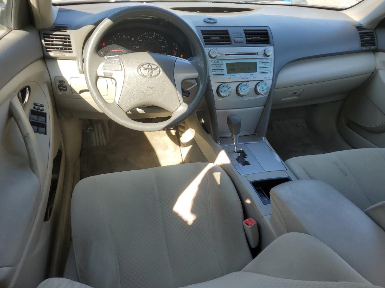 2007 Toyota Camry Ce VIN: 4T1BE46KX7U647322 Lot: 71971685