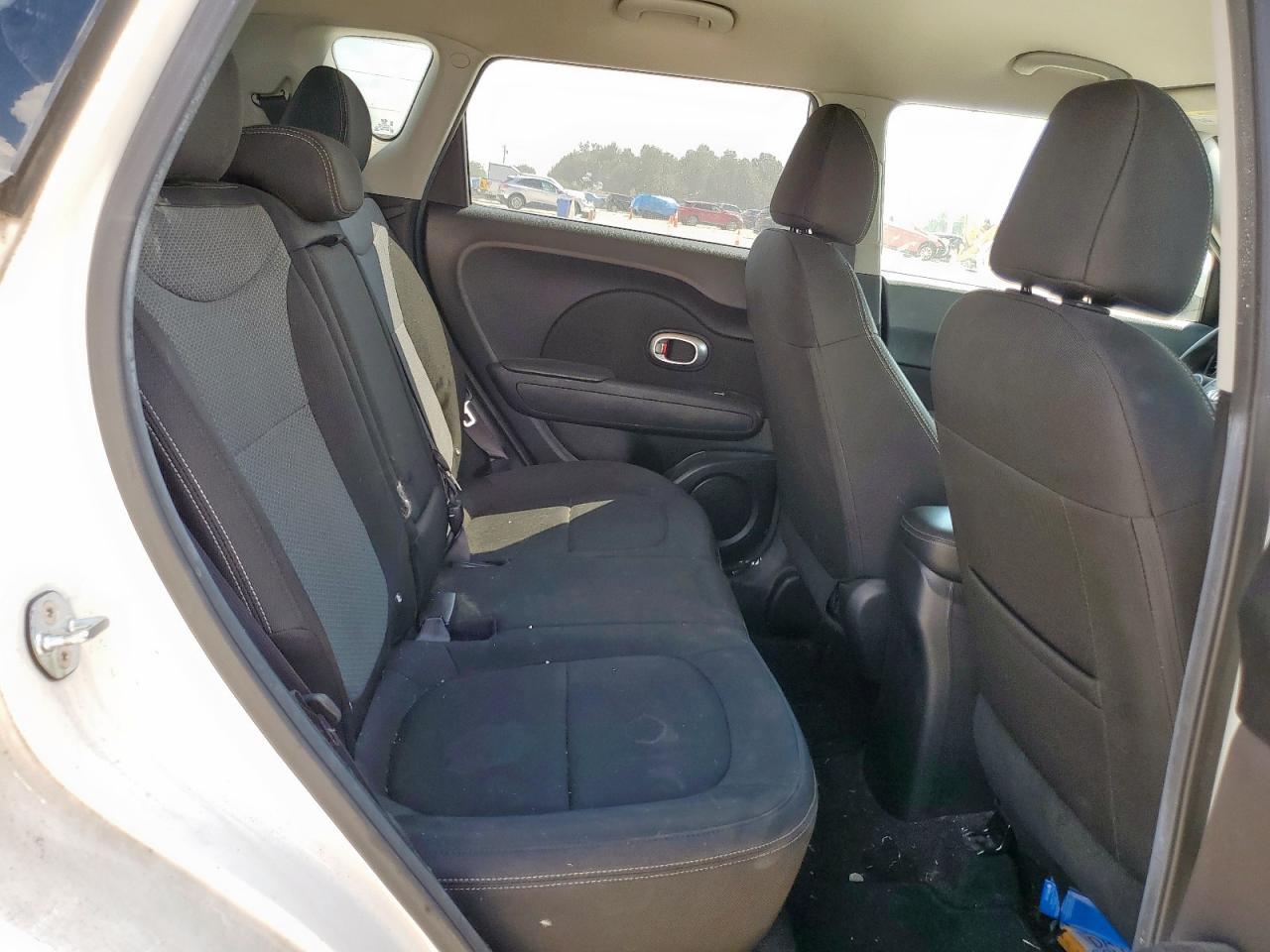 2018 Kia Soul + VIN: KNDJP3A59J7506530 Lot: 81138615