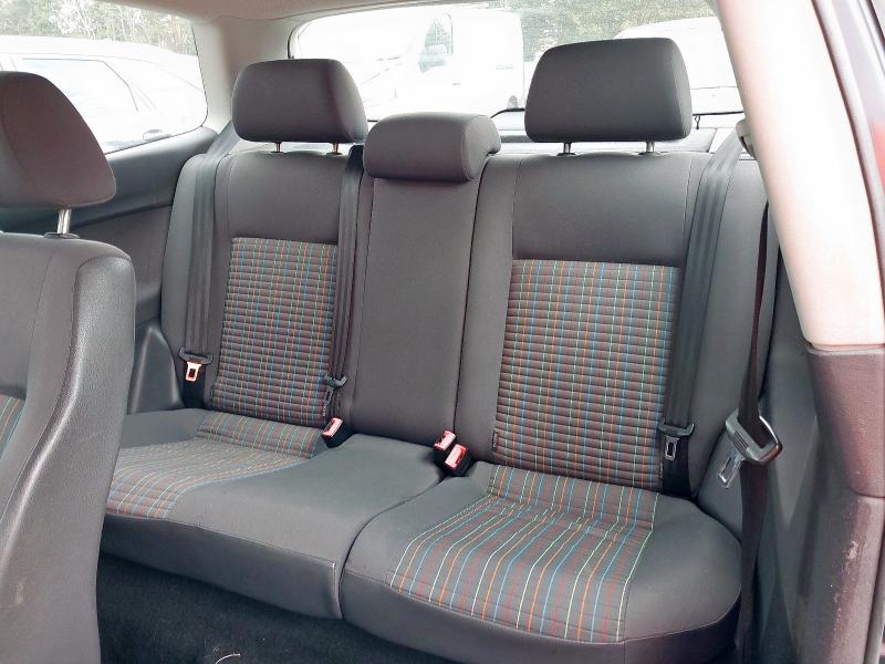 2006 VOLKSWAGEN POLO S