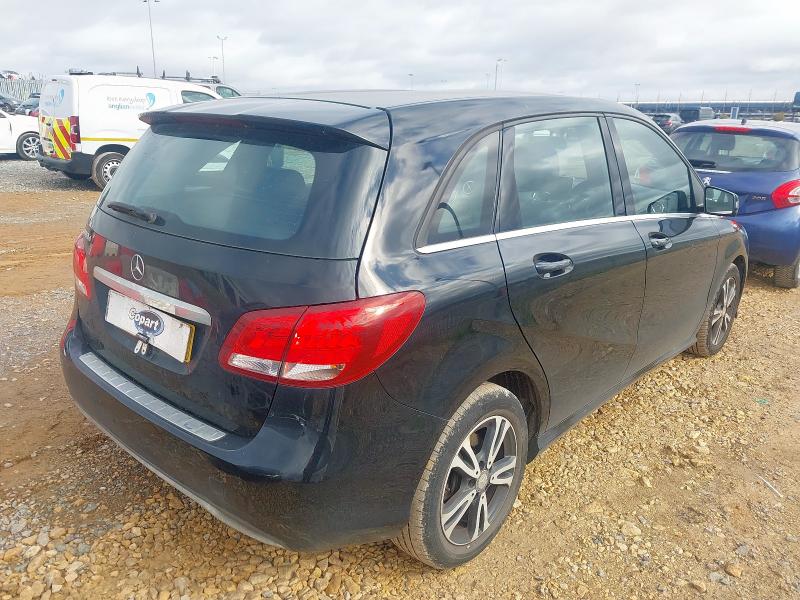 2016 MERCEDES-BENZ B 180 SE D 