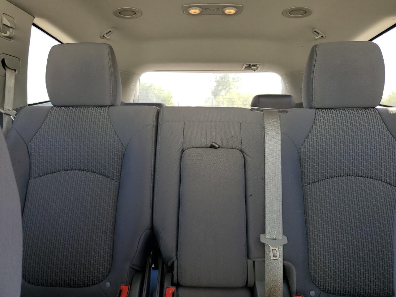 2011 Chevrolet Traverse Ls VIN: 1GNKRFED1BJ386526 Lot: 80832405