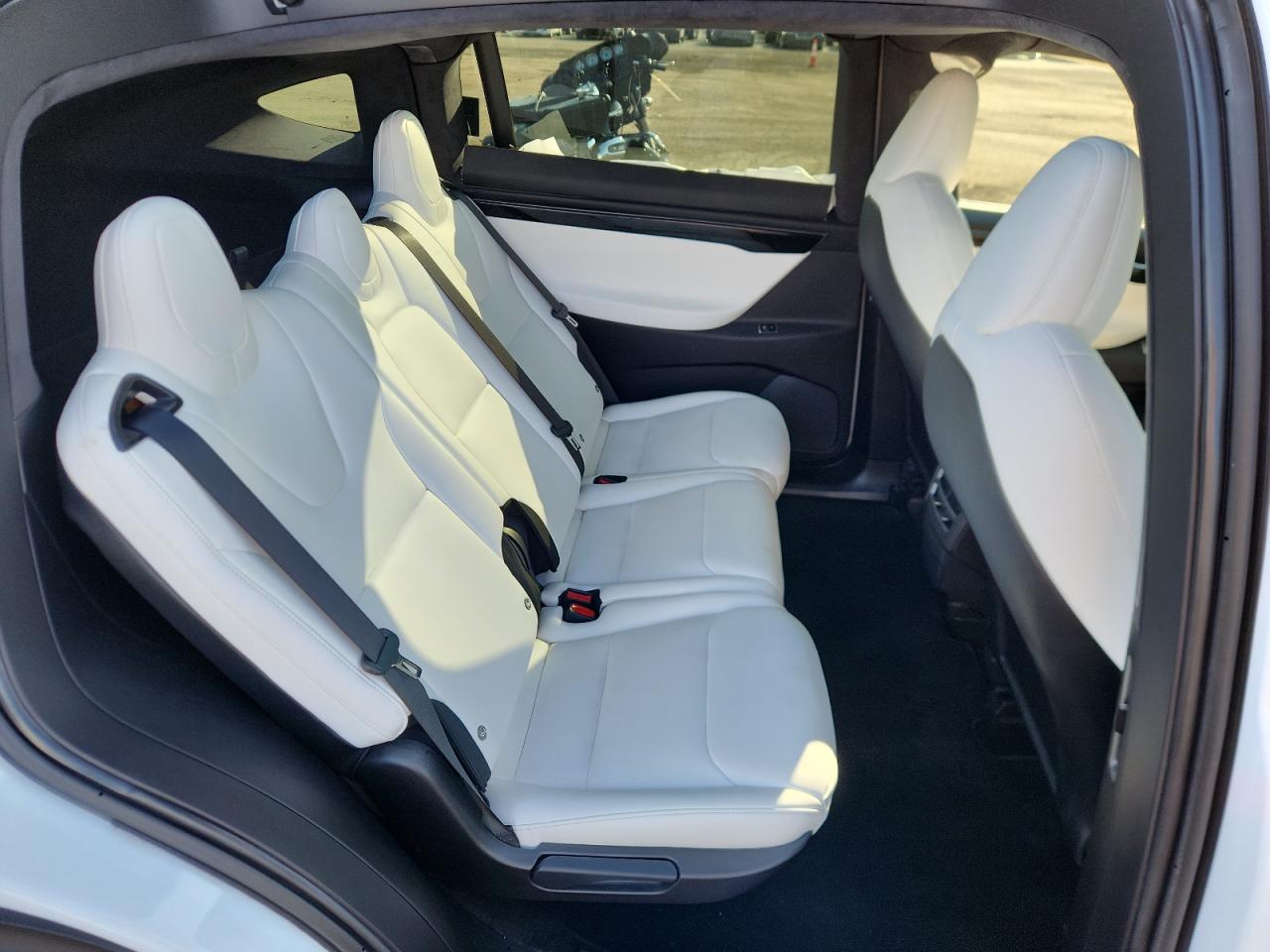 2021 Tesla Model X VIN: 5YJXCDE26MF324021 Lot: 71588185