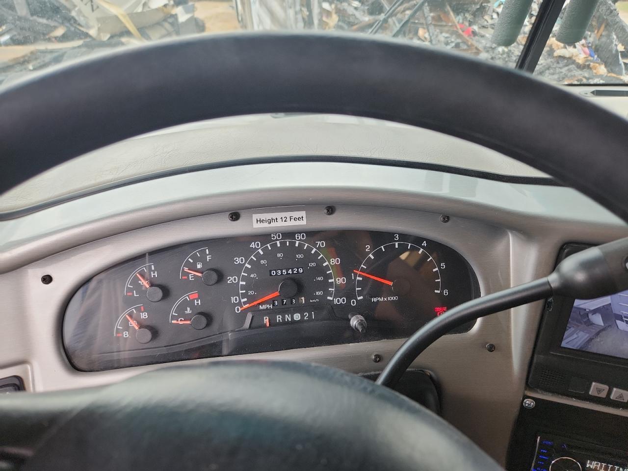 2002 Ford F550 Super - Rvs Rv VIN: 1FCNF53S720A10428 Lot: 71016175