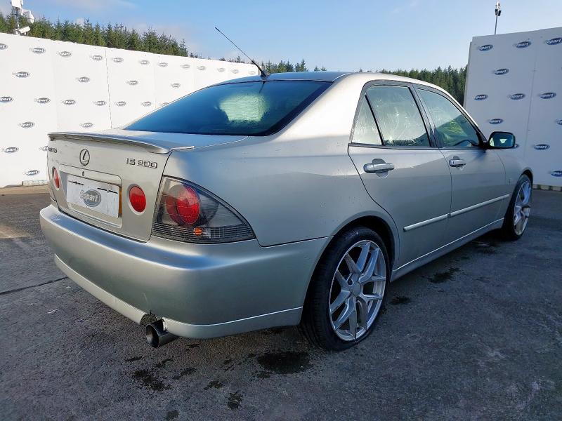 2005 LEXUS IS200 SE AUTO 