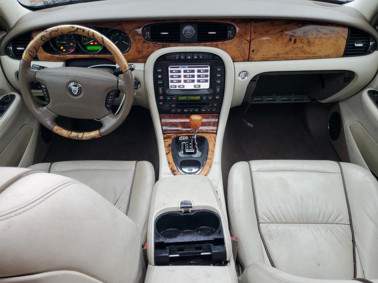 2007 Jaguar Vandenplas VIN: SAJWA82B17SH18132 Lot: 81012305