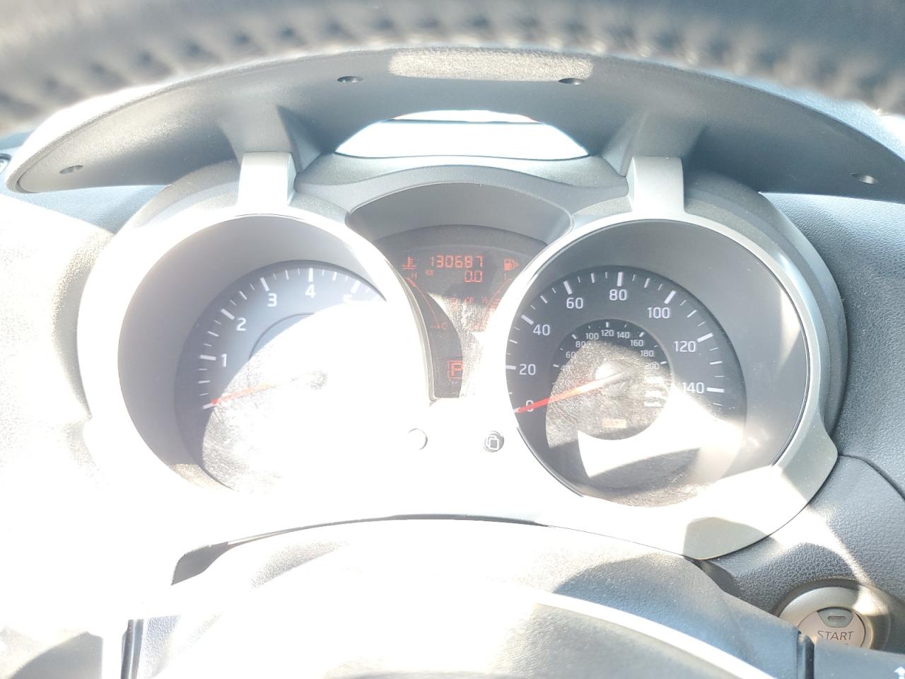 2013 Nissan Juke S VIN: JN8AF5MR1DT213623 Lot: 81106425