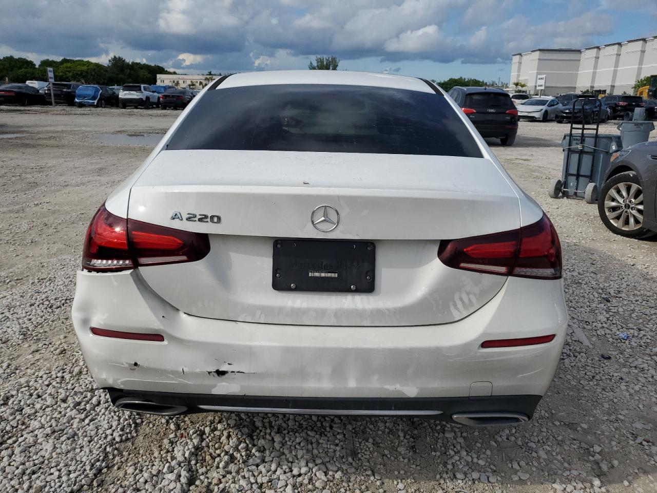2022 Mercedes-Benz A 220 VIN: W1K3G4EB1NJ328500 Lot: 83875935