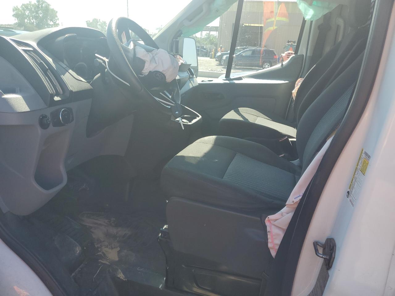 2018 Ford Transit T-250 VIN: 1FTYR1ZMXJKA89070 Lot: 82113685