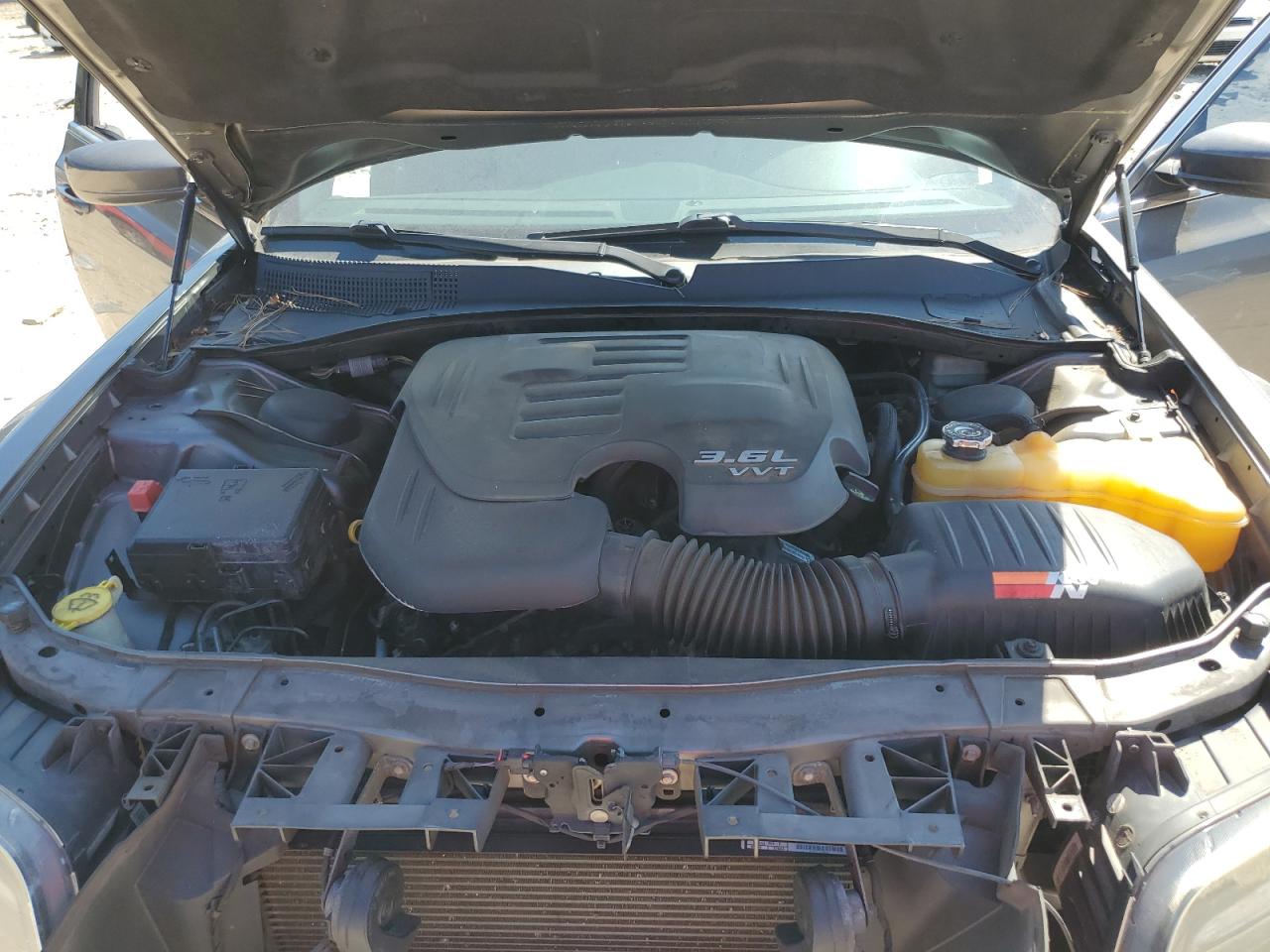 2014 Chrysler 300 S VIN: 2C3CCABGXEH118519 Lot: 71638825