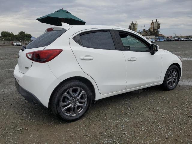  TOYOTA YARIS 2020 White