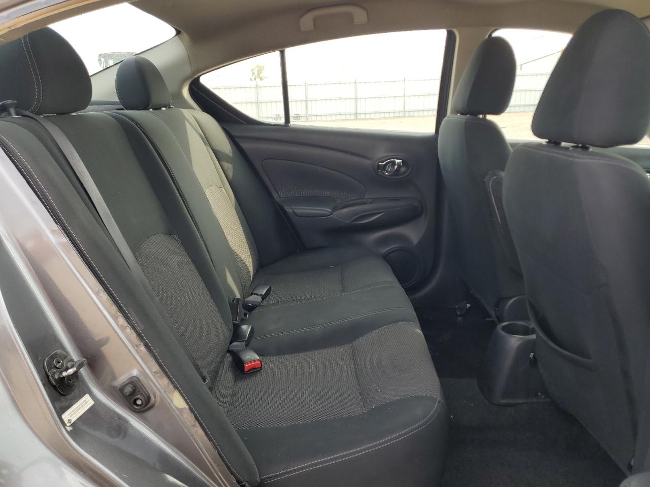 2017 Nissan Versa S VIN: 3N1CN7AP5HL887289 Lot: 81277815