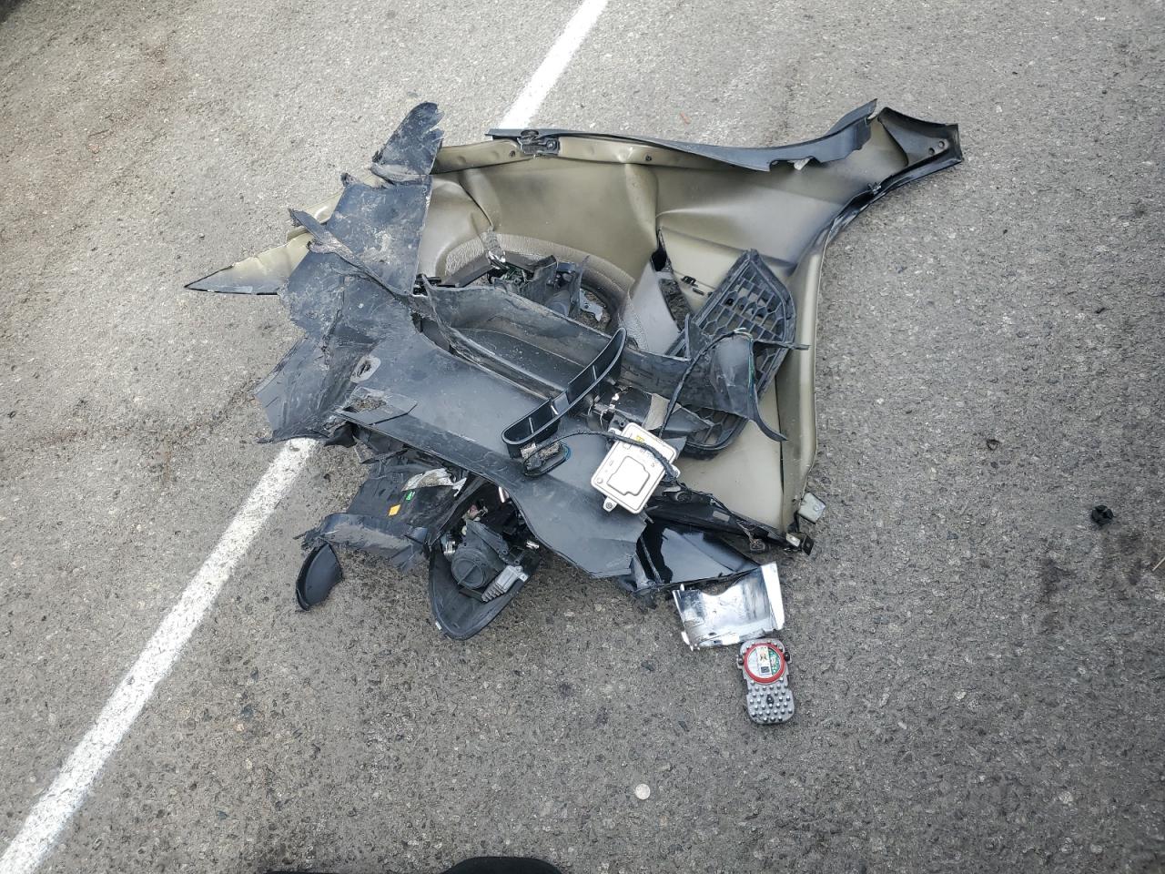 2016 BMW M4 VIN: WBS3R9C58GK337490 Lot: 81285305