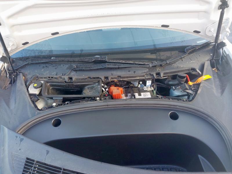 2021 TESLA MODEL 3 STANDARD RANGE + 