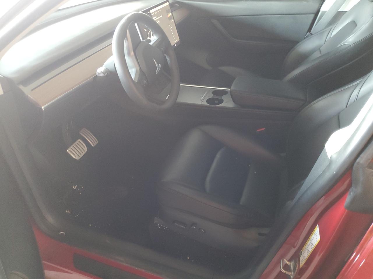 2022 Tesla Model Y VIN: 7SAYGDEF0NF326718 Lot: 80870095