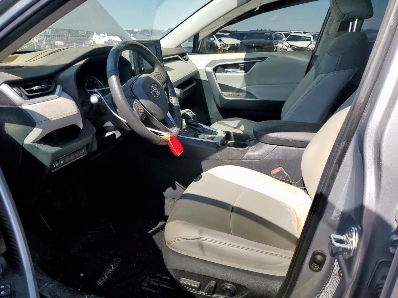 2021 Toyota Rav4 Xle Premium VIN: 2T3C1RFV8MC146053 Lot: 67790545