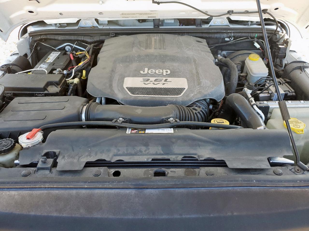 2012 Jeep Wrangler Unlimited Sport VIN: 1C4BJWDG7CL289588 Lot: 84269895