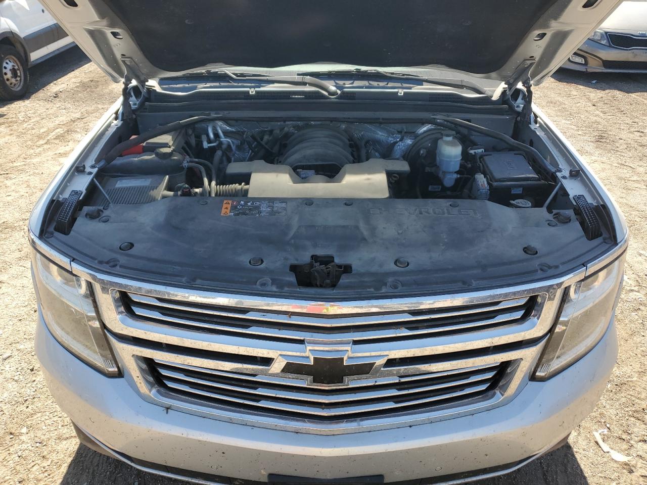 2017 Chevrolet Suburban K1500 Premier VIN: 1GNSKJKC9HR378820 Lot: 81209605