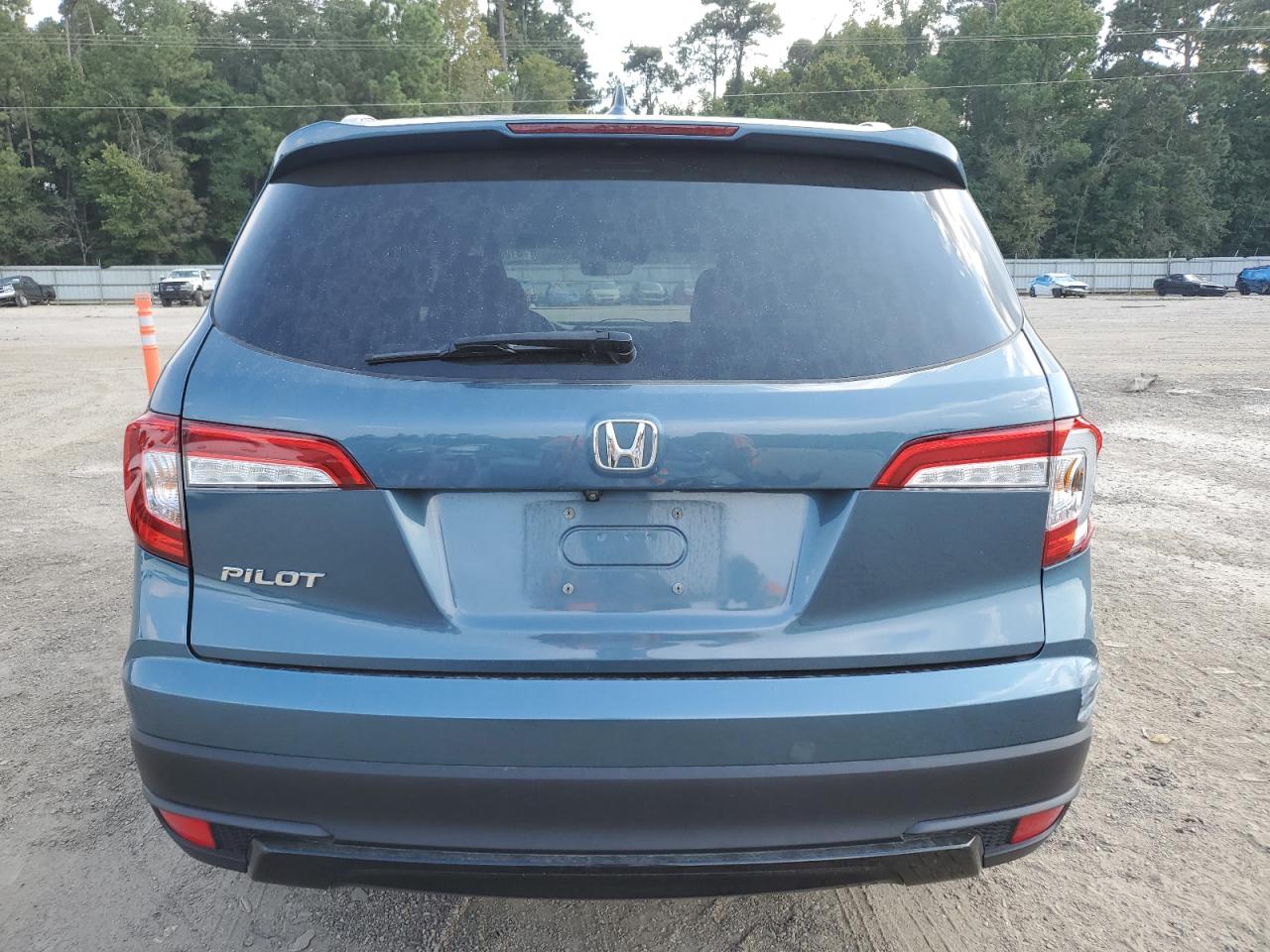 2021 Honda Pilot Se VIN: 5FNYF5H29MB037527 Lot: 81087185