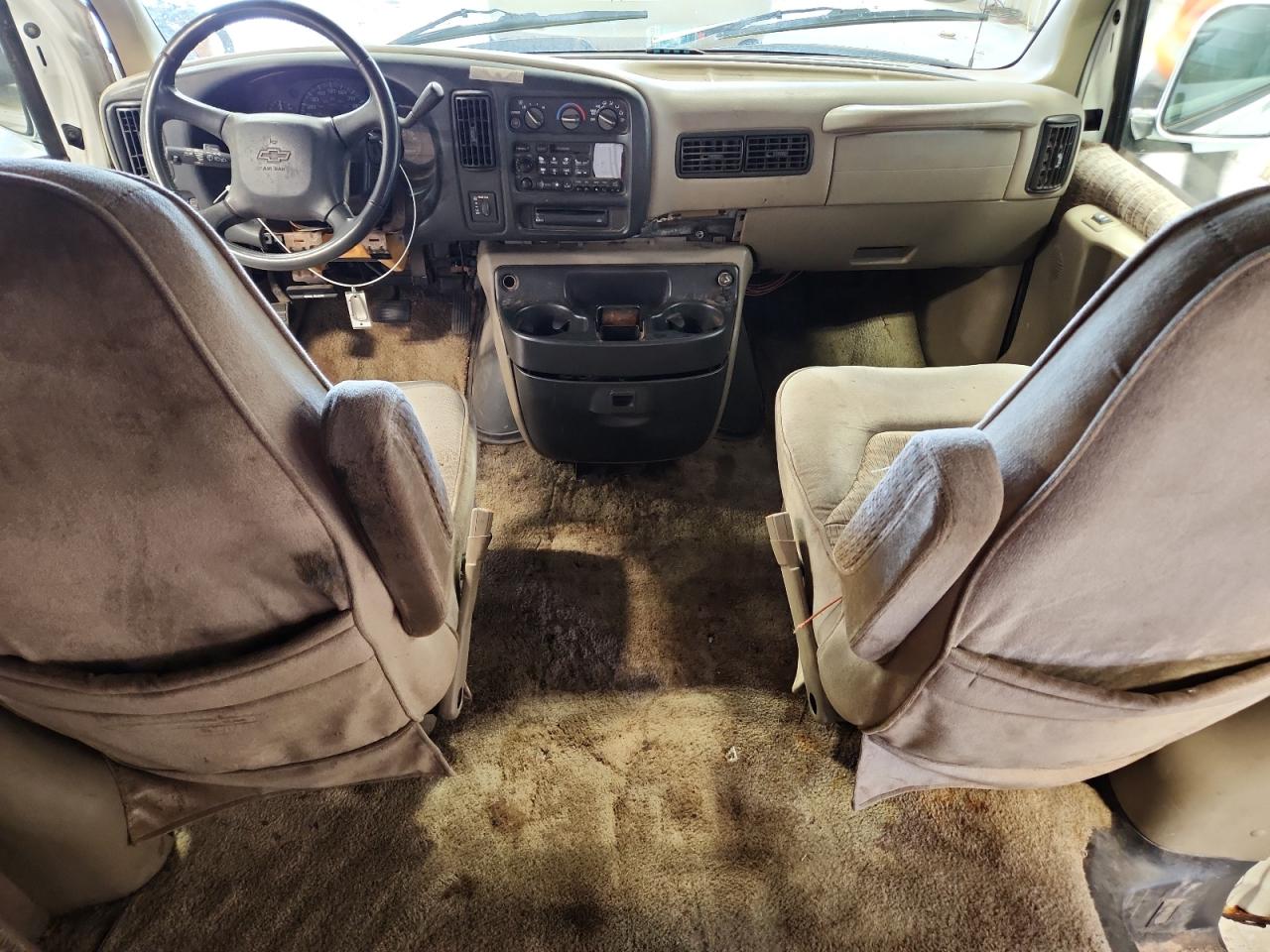 2000 Chevrolet Express G1500 VIN: 1GBFG15R2Y1237487 Lot: 81404955