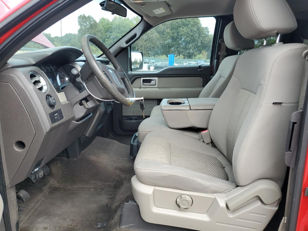 2010 Ford F150 Super Cab VIN: 1FTEX1C87AFC69832 Lot: 81274675