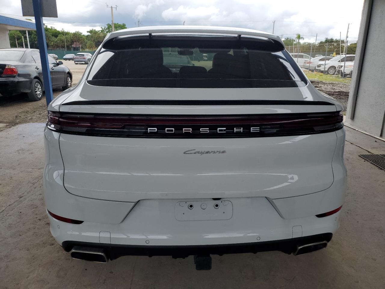 2025 Porsche Cayenne Coupe VIN: WP1BA2AY6SDA30832 Lot: 71291165