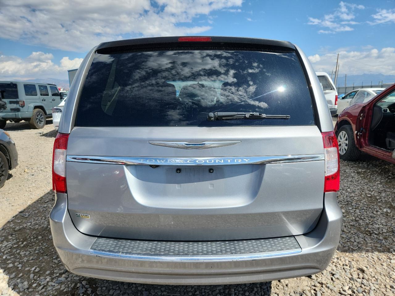 2015 Chrysler Town & Country Touring VIN: 2C4RC1BG0FR636625 Lot: 81468565