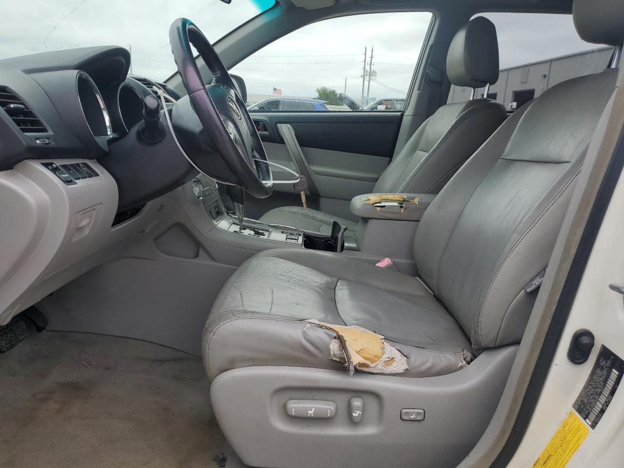 2008 Toyota Highlander Sport VIN: JTEES43A482028259 Lot: 81932415