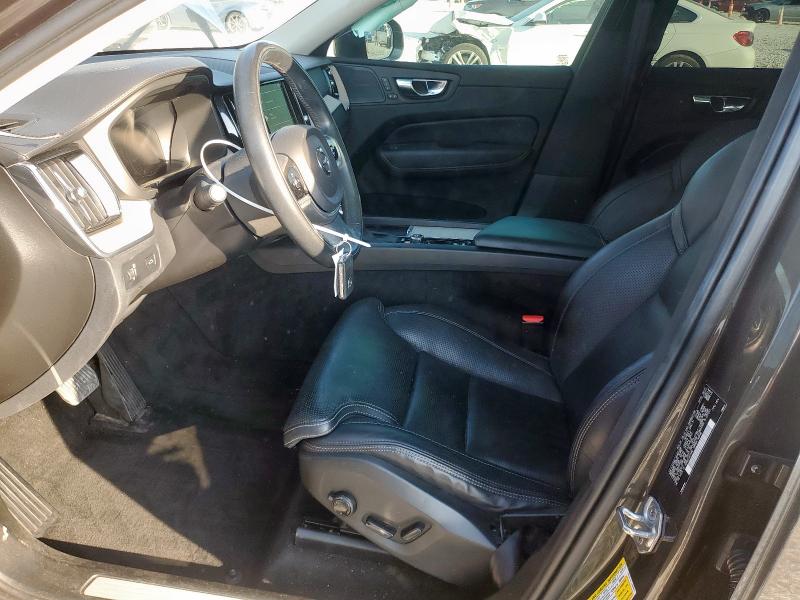  VOLVO XC60 2021 Black