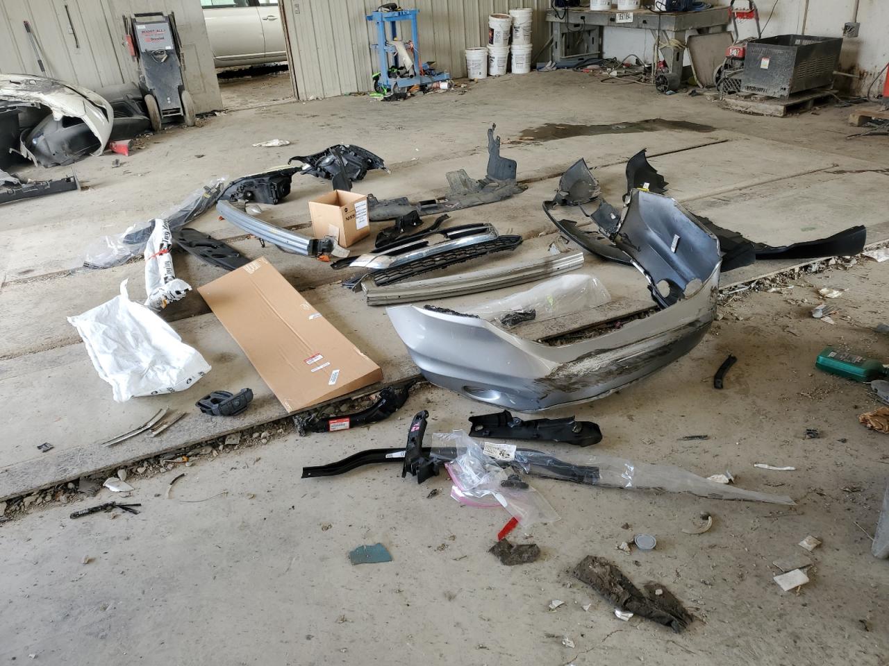 2010 Honda Cr-V Lx VIN: 5J6RE3H33AL036073 Lot: 81411585