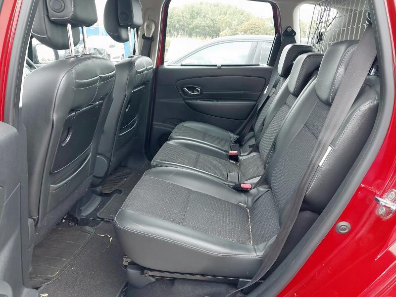 2013 RENAULT SCENIC DYNAMIQUE TOMTOM D 