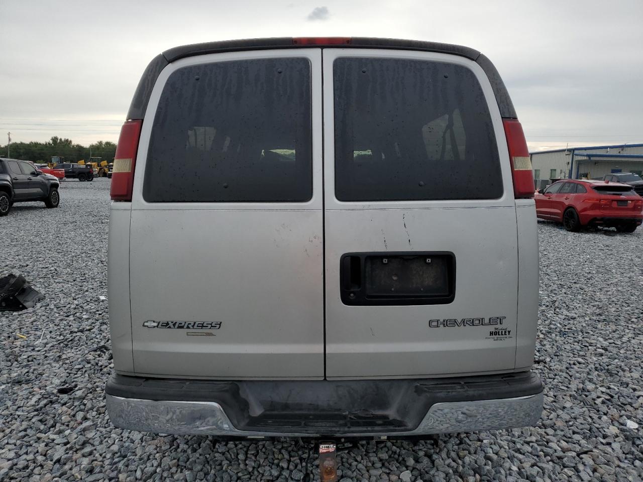 2005 Chevrolet Express G3500 VIN: 1GAHG39UX51134790 Lot: 80667005