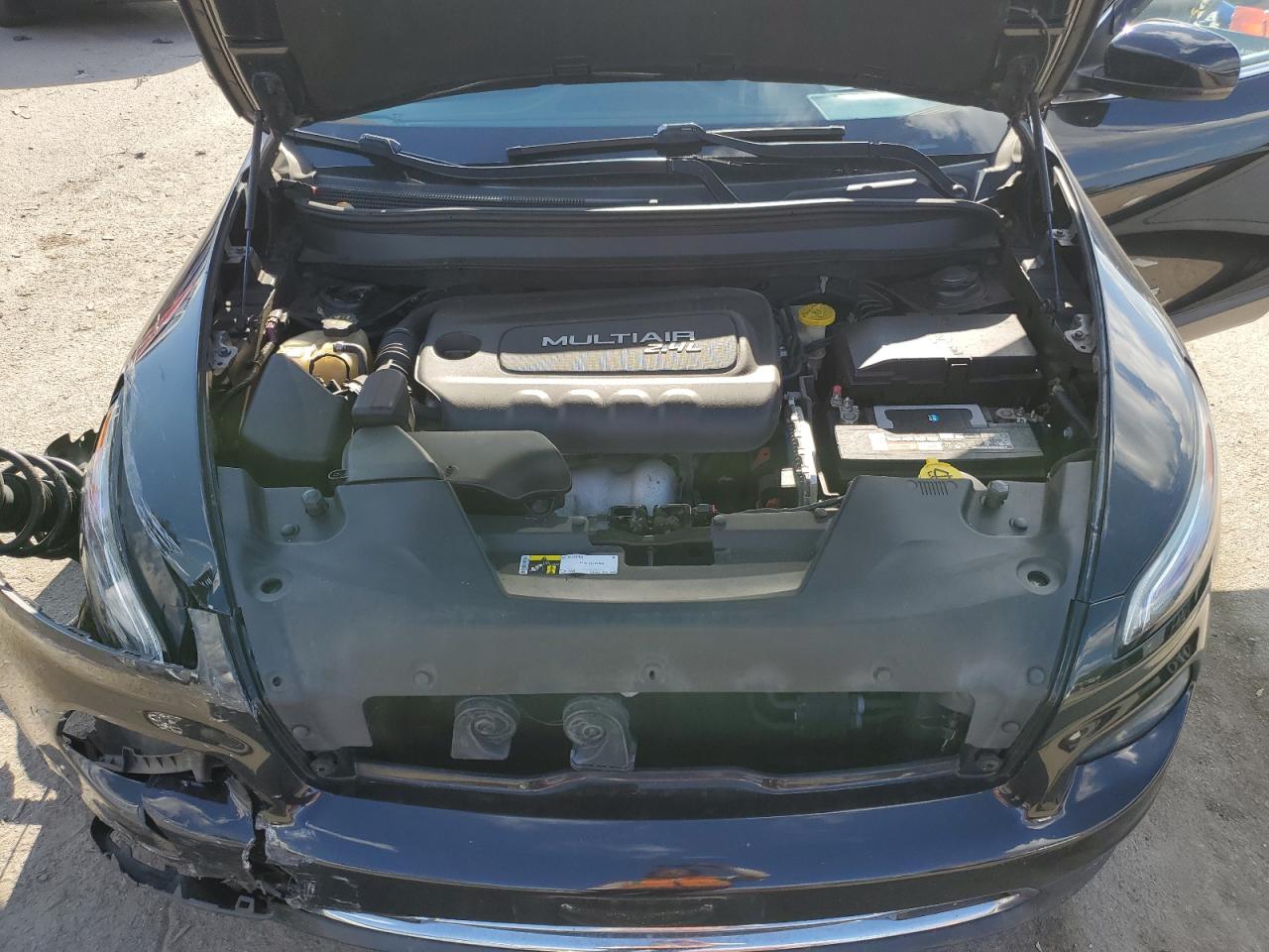 2014 Jeep Cherokee Limited VIN: 1C4PJMDB8EW142647 Lot: 82144715