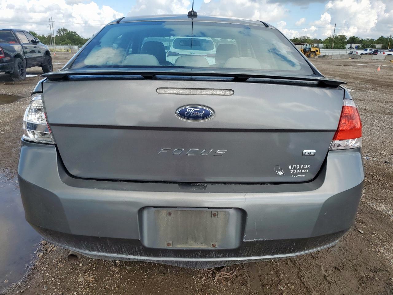 2010 Ford Focus Se VIN: 1FAHP3FNXAW188579 Lot: 81521825