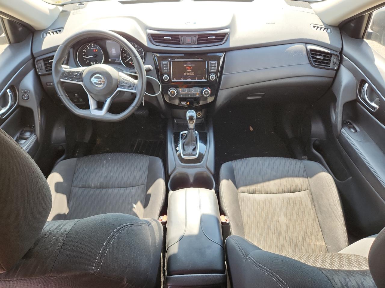 2019 Nissan Rogue S VIN: 5N1AT2MT1KC829605 Lot: 84448655