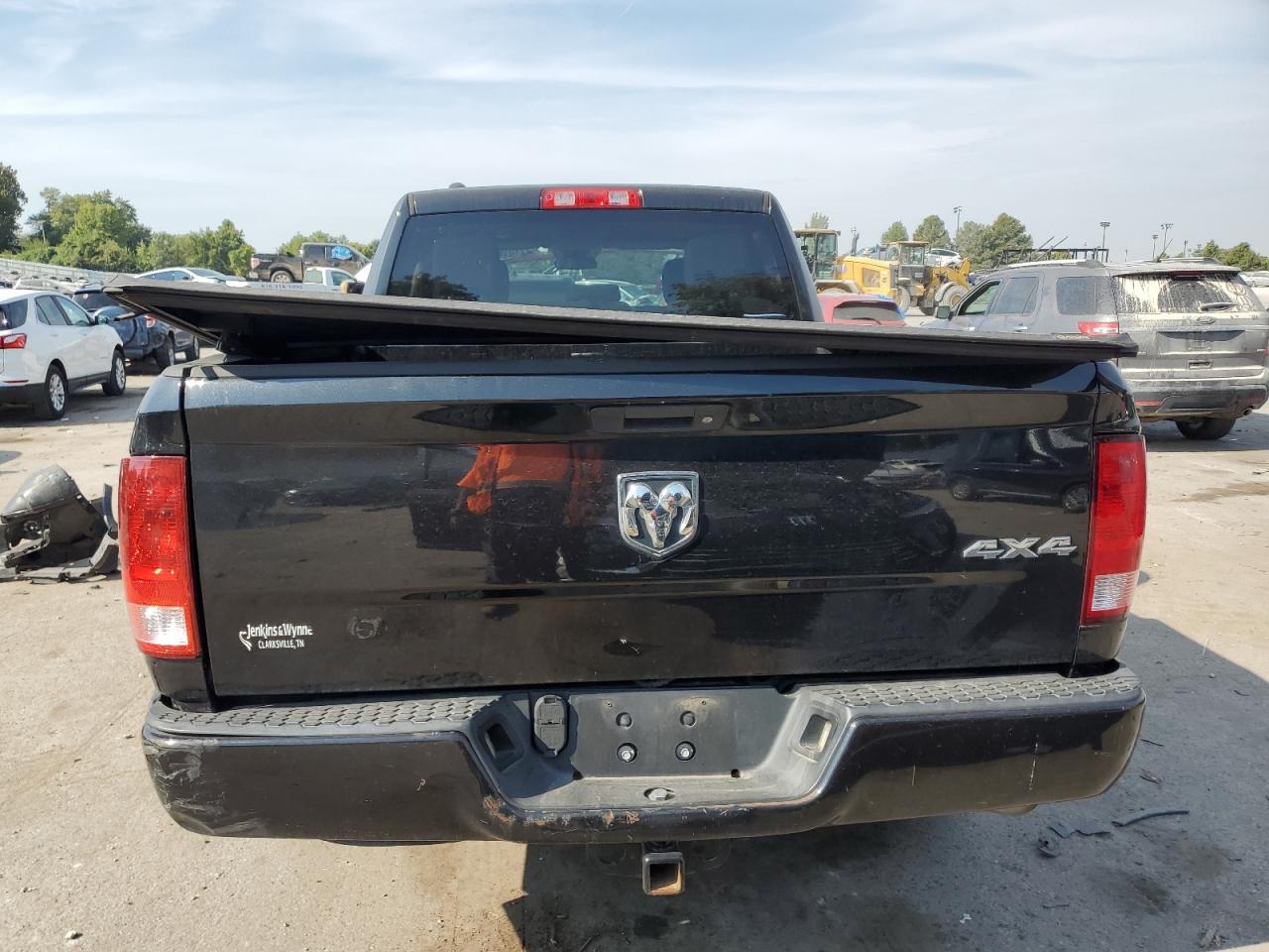 2017 Ram 1500 St VIN: 1C6RR7FG7HS845431 Lot: 81470665