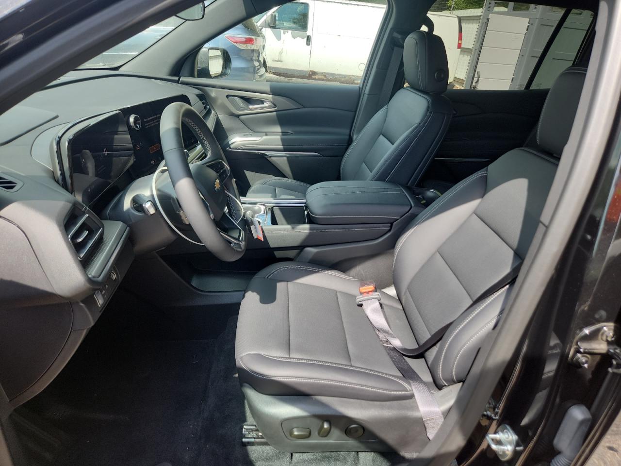 2025 Chevrolet Traverse Lt VIN: 1GNERGRS9SJ240273 Lot: 81717975