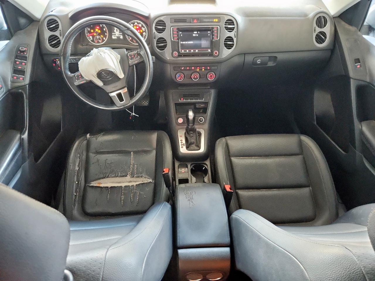 2016 Volkswagen Tiguan S VIN: WVGAV7AX2GW607126 Lot: 71995115